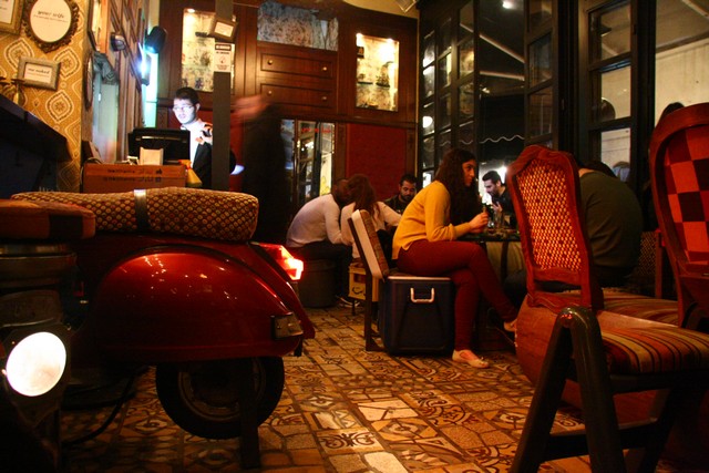 Hamra on Sunday Night